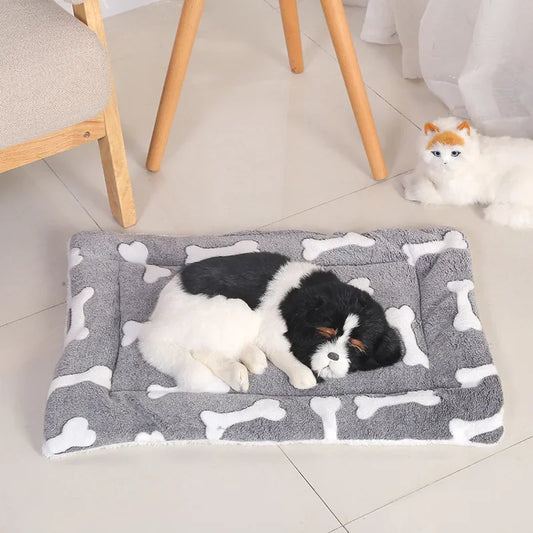 Double-Sided Plush Pet Mat – Cozy Bed for Cats & Small Dogs, Cute Cushion Blanket